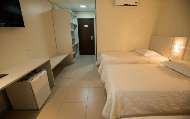 Golden Plaza Hotel