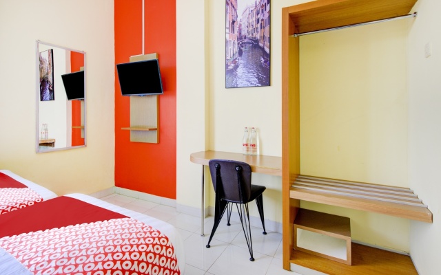 OYO 3746 Double Tree Guesthouse – Guest Rooms – Purwokerto