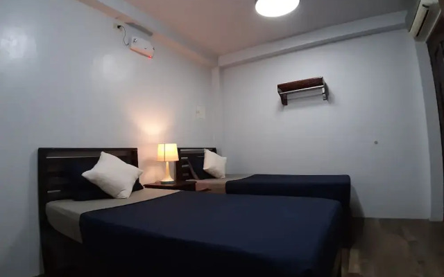 OYO 652 Casa Privado - Hostel