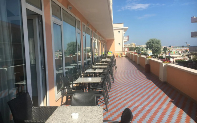 Hotel Alexander Resort