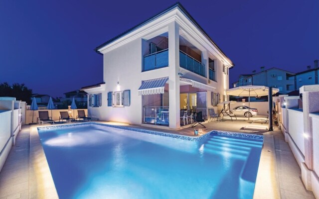 Awesome Home in Peroj With Wifi and 4 Bedrooms