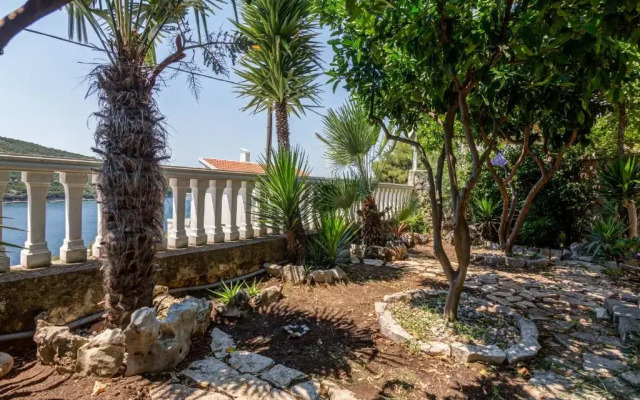 Sea Oasis Apartments - Milosevic