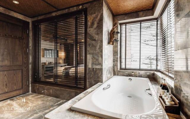 Ville De Mont Mountain Resort