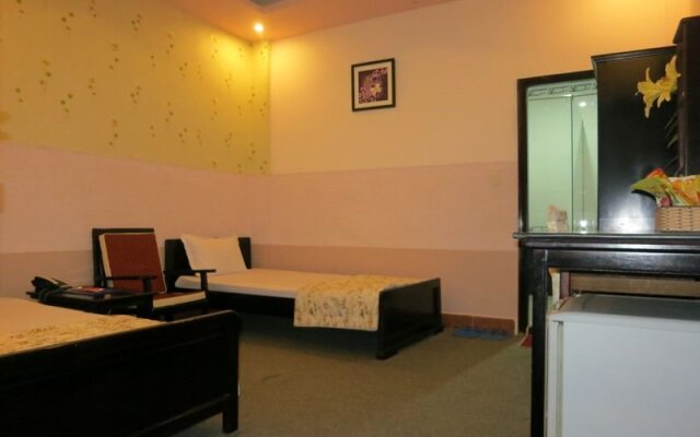 Dona Hotel