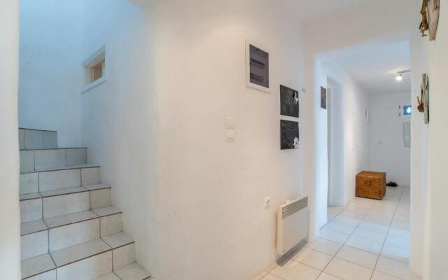 Overlooking Sea Maisonette With BBQ For 7 Ppl