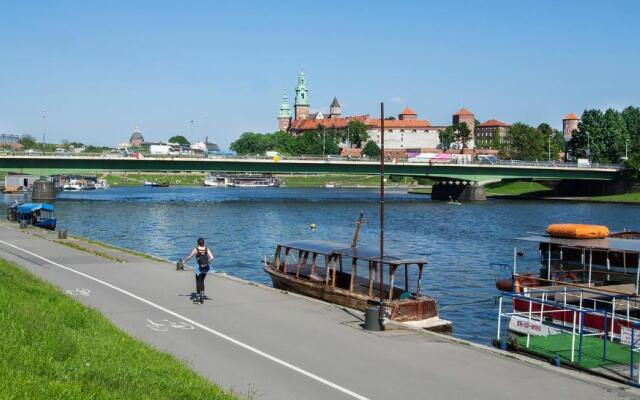 Grey Apartments Kościuszko