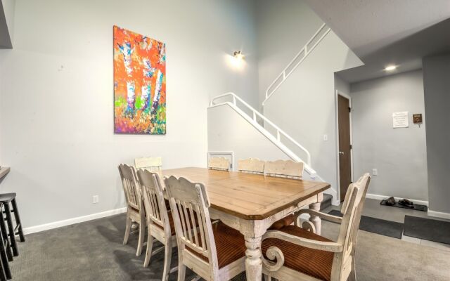 Timber Run By Steamboat Resorts