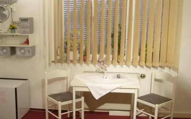 Relax Hotel & SPA Stuttgart