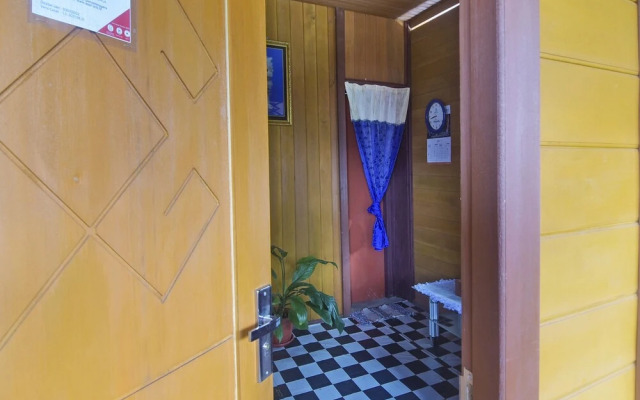 OYO 91246 Pulisan Ekowisata Homestay Near Wisata Pantai Desa Pulisan (Pulisan Beach Tour)
