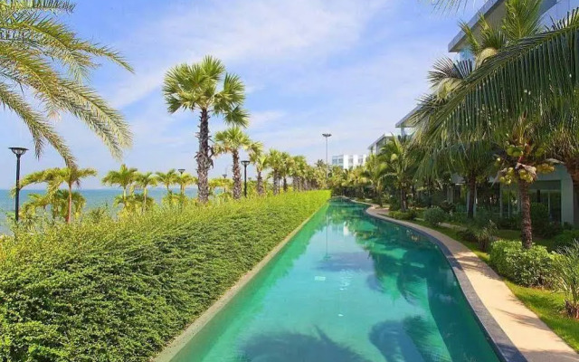 Ocean Fringe Apartment A