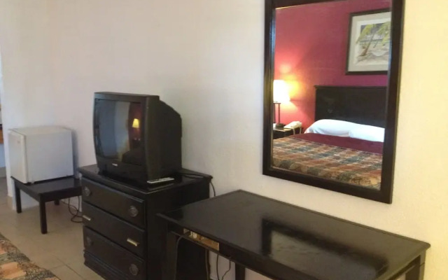 The Brooke Hotel