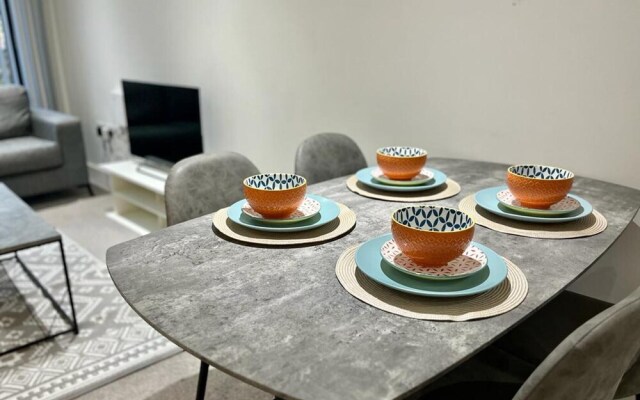 Stunning City Centre Apartment - Sleeps 4