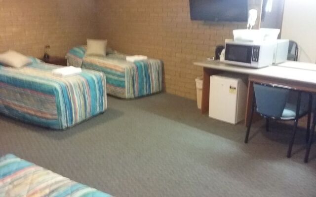 Darling Junction Motor Inn Wentworth