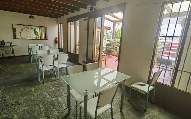 Hotel Casa Tago