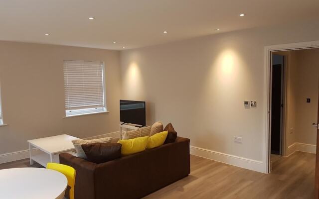 Icon Crownleigh 3 With Free Wifi