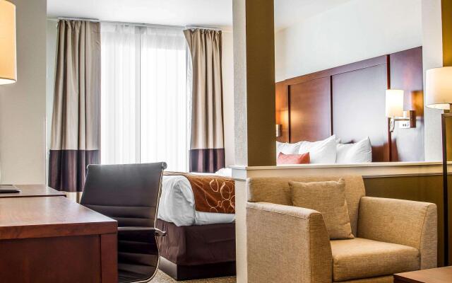 Comfort Suites Woodland - Sacramento Airport