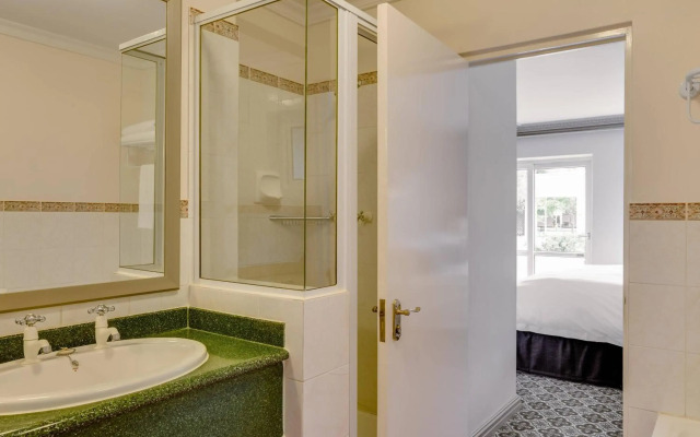 Protea Hotel by Marriott Cape Town Mowbray