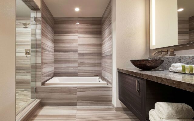 MarBrisa Carlsbad Resort