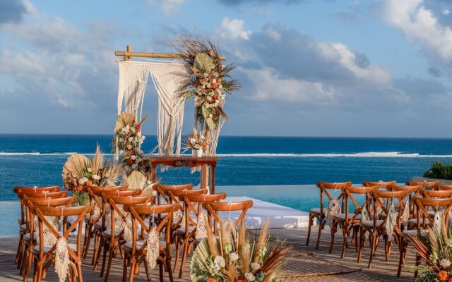 Epic Oceanfront Puerto Morelos