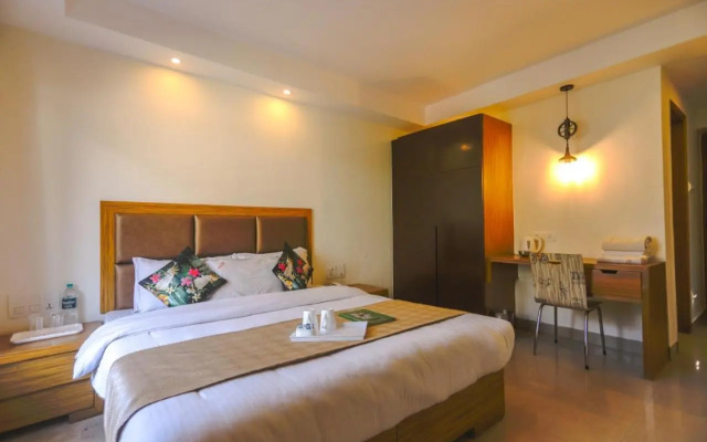 Hotel Cloud Chat