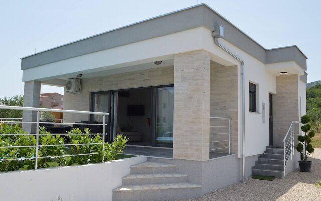 Sea View Holiday Villa Seabreeze