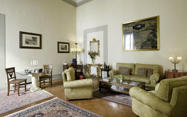 All Suites Palazzo Magnani Feroni