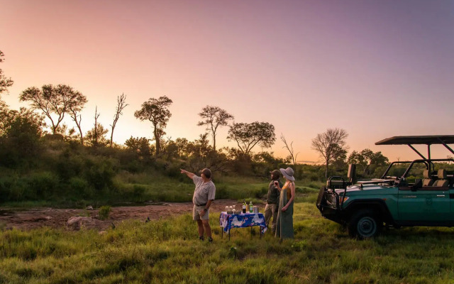 Lukimbi Safari Lodge