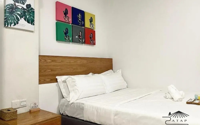 Atap Hotel