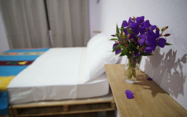 Argdivan Hostel