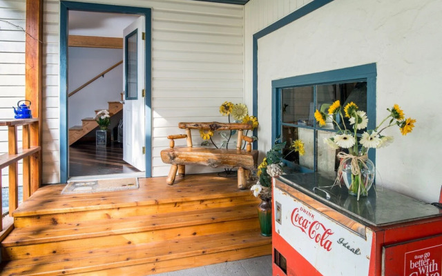 The Acorn Guesthouse