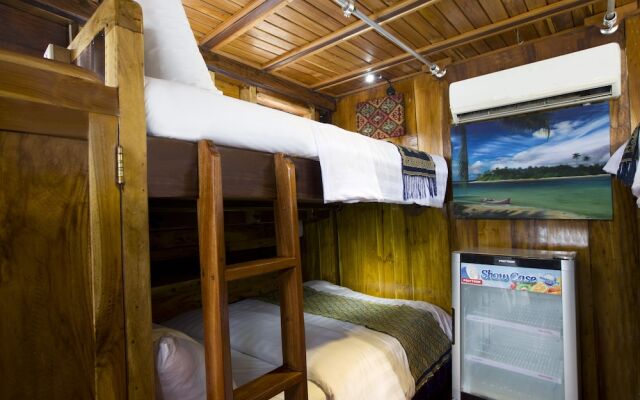 Plataran Phinisi Waecicu