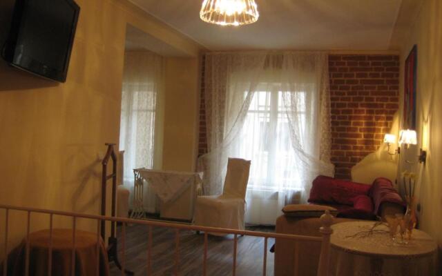 Art Apartment on Rynok Square