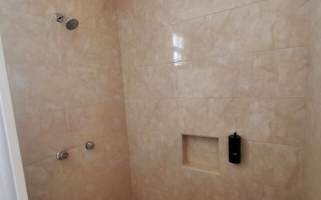 Hostal Guelaguetza Danza de la Pluma