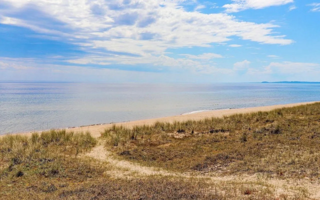 10 Person Holiday Home in Yngsjo