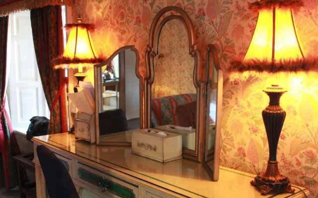 Roman Camp Country House Hotel