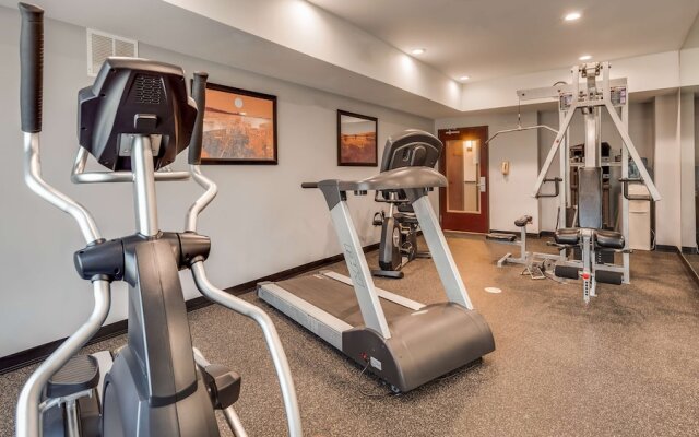 Comfort Inn & Suites