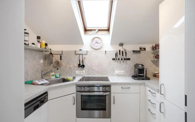 Lovely City Center Apartment