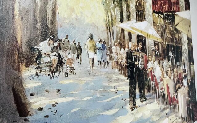 Jungle Themed 2-bed Apartment