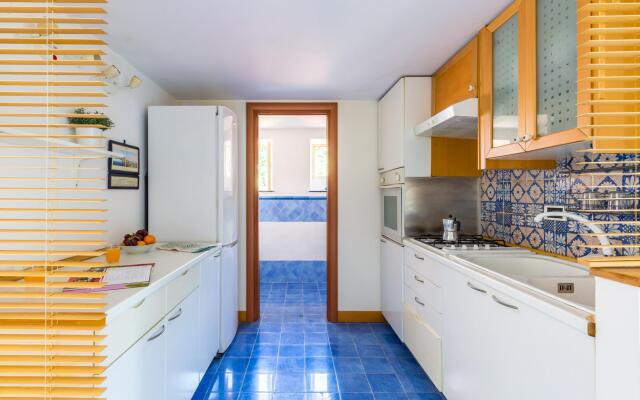 Calascione Seaview Apartment by Wonderful Italy