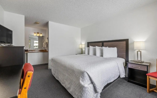 Knights Inn & Suites Sturgis