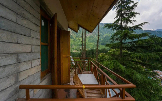 One Light Hostel