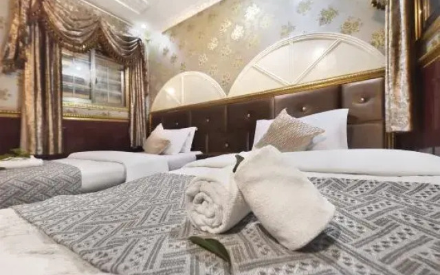 Tianzi Hotel (Zhaoxiang Platinum Times)
