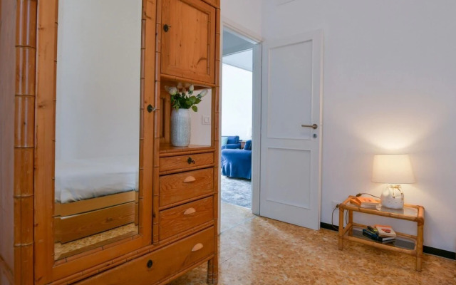 Una Finestra su Villa Durazzo by Wonderful Italy