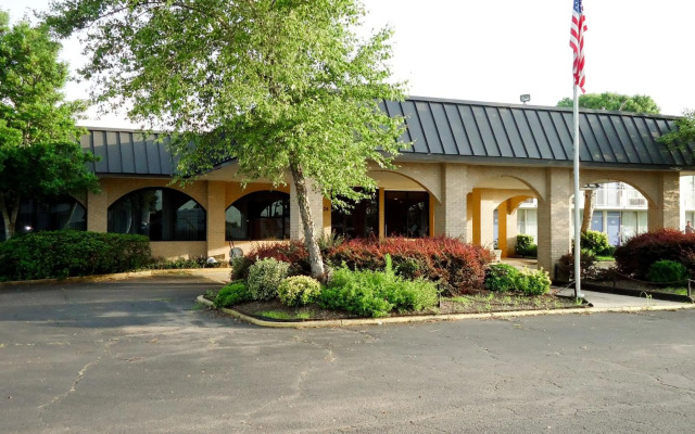 Motel 6 Natchitoches, LA