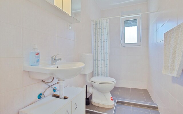 Stunning Apartment in Vir With Wifi and 2 Bedrooms