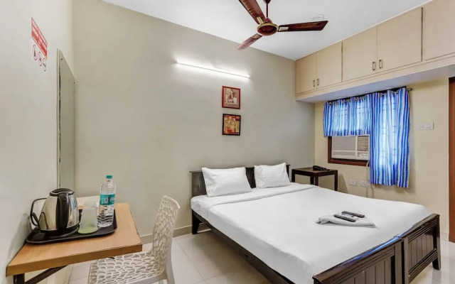 King's Court by Blessings Hospitality