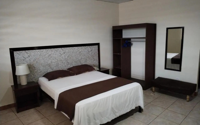 Hostal Ejecutivo Las America
