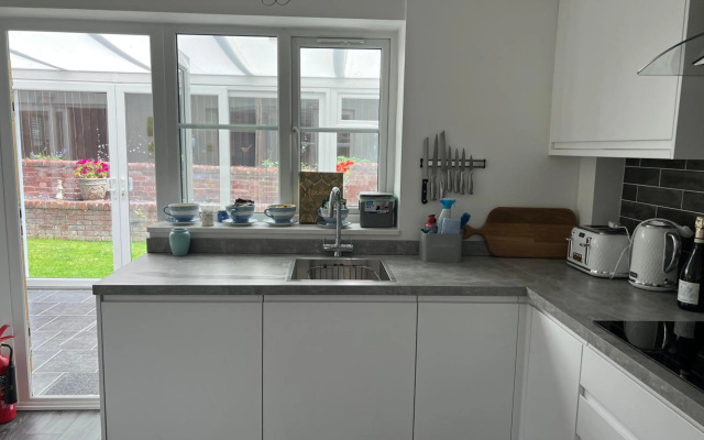Exmouth Luxury Coastal Boutique Town House