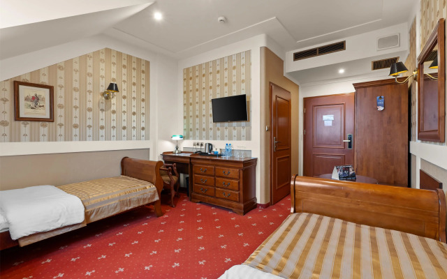 Hotel Diament Arsenal Palace Katowice/Chorzów