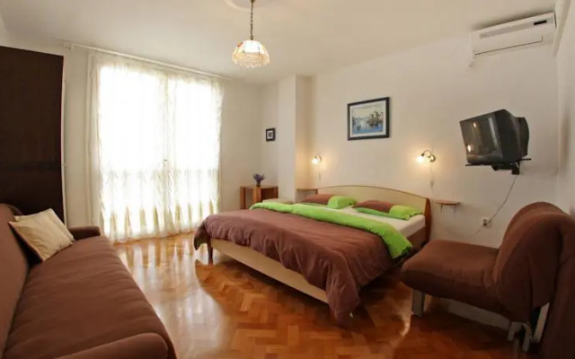 Sea Organ Apartments